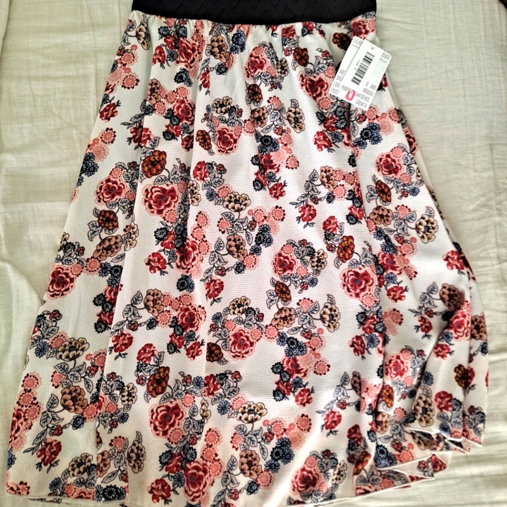 Lularoe Lola